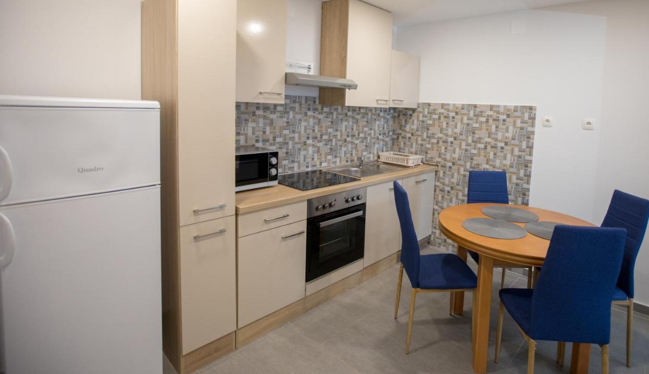 Apartament Toto Lukovo Šugarje Zewnętrze zdjęcie